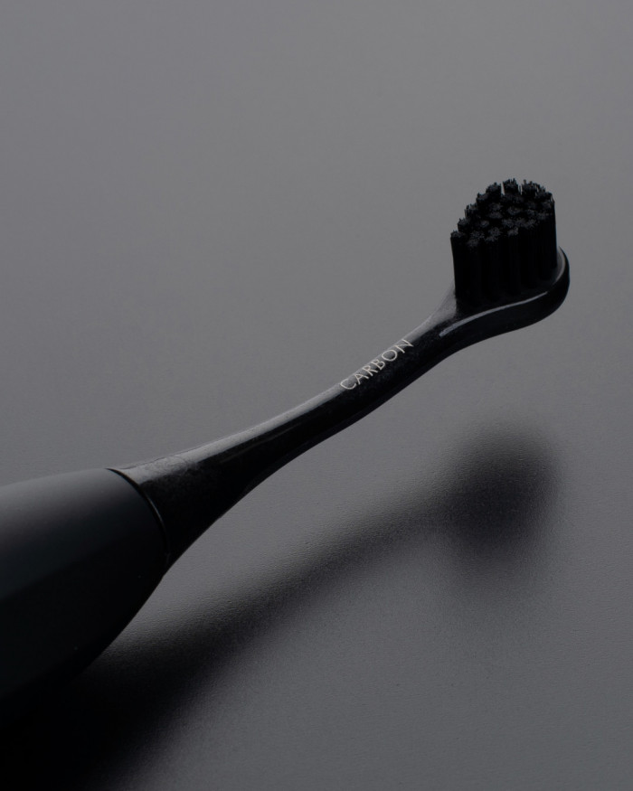 Black is White Hydrosonic toothbrush